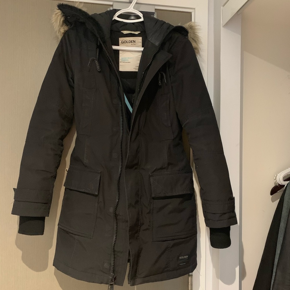 TNA “aritzia” winter parka